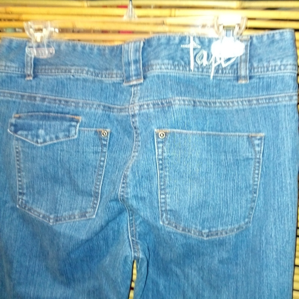 Tape Measure 4 32x30 Medium Wash Jeans